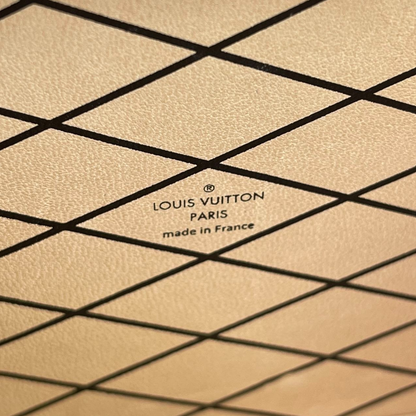 Louis-Vuitton Petit Malle Epi Trunk Clutch Red GHW