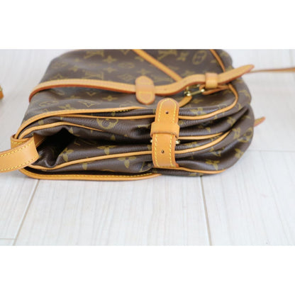 Rank A ｜ LV Monogram Saumur MM Shoulder Bag｜031916