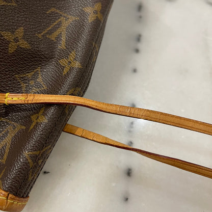 Louis-Vuitton Neverfull MM Monogram Canvas