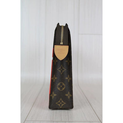 Rank A ｜ LV Monogram Pochette Toilette 28｜  041810