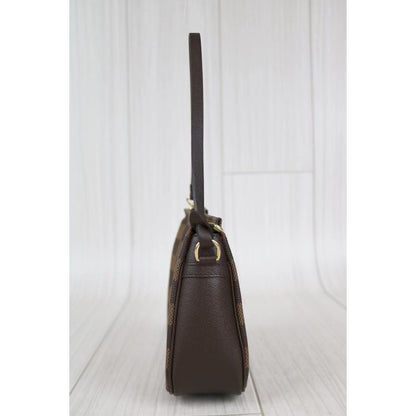 Rank SA ｜ LV Damier Truth Make Up Pouch ｜022102