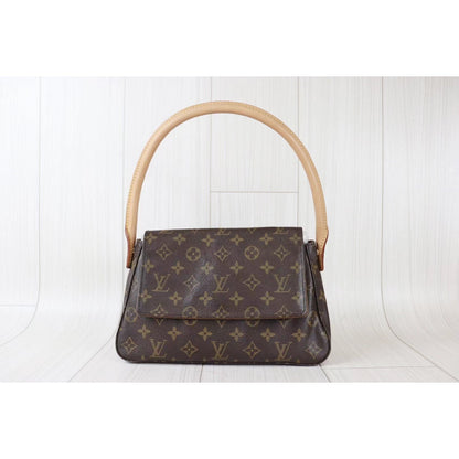 Rank AB ｜ LV Monogram Mini looping Shoulder Bag ｜080604
