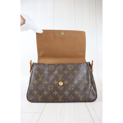 Rank AB ｜ LV Monogram Mini looping Shoulder Bag ｜080604