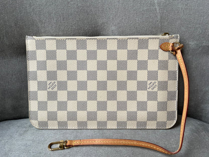 Louis Vuitton Pouch (from Neverfull MM) in Damier Azur