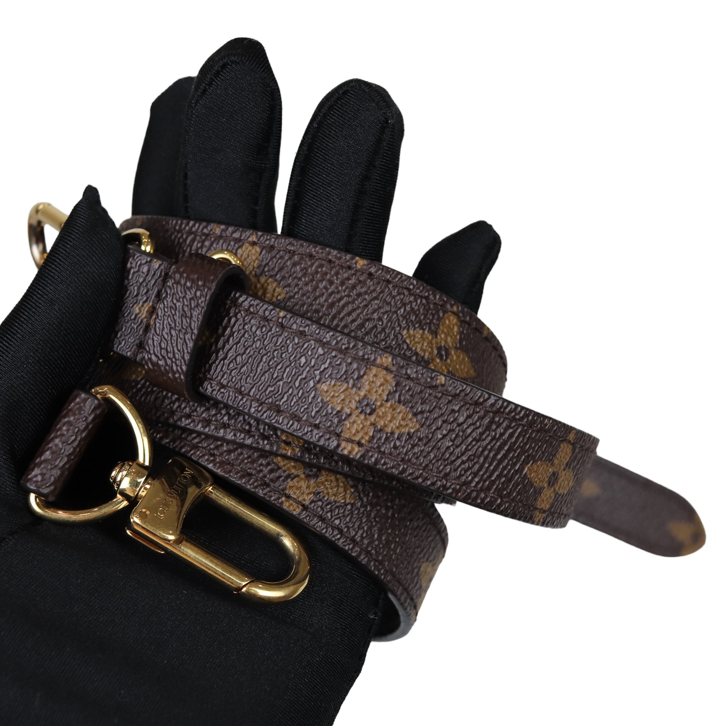Louis-Vuitton Pochette Metis Monogram Love Lock GHW