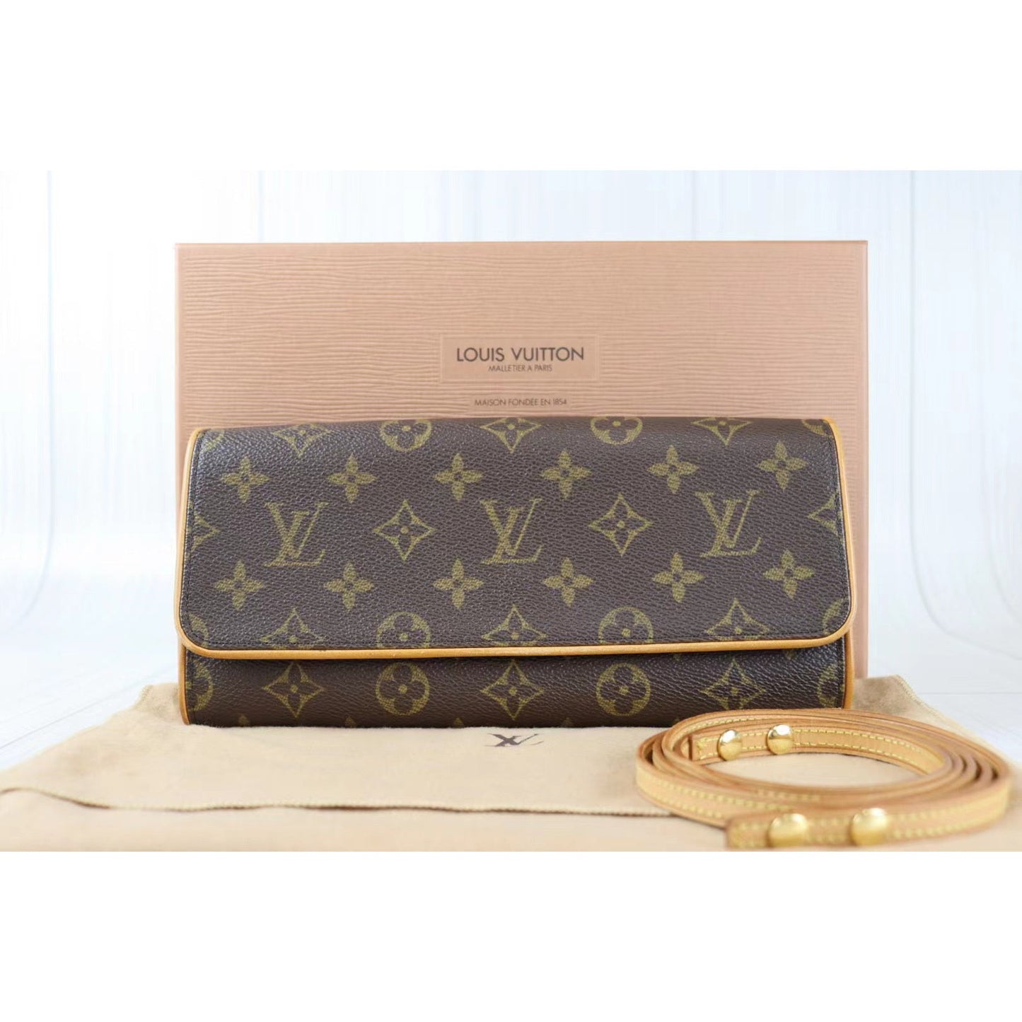 Rank A ｜ LV Monogram Pochette Twin GM ｜080504
