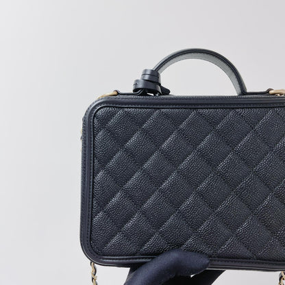 CC Filigree Medium Caviar Quilted Vanity Case Black