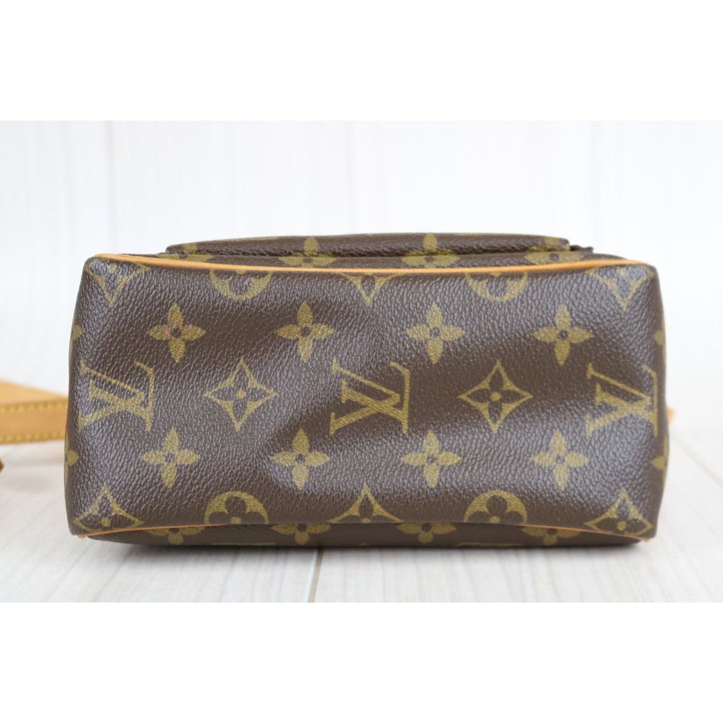 Rank AB ｜ LV Monogram Viva cite PM Shoulder Bag ｜020906