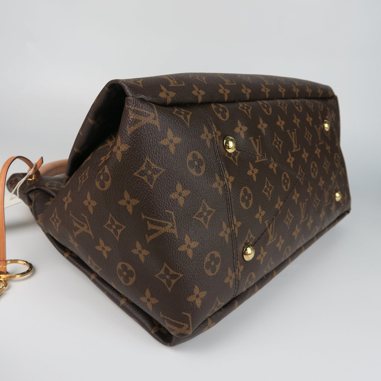 Louis-Vuitton Monogram Artsy MM
