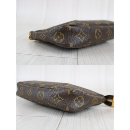 Rank AB ｜ LV Monogram Pochette Accessoires ｜030408