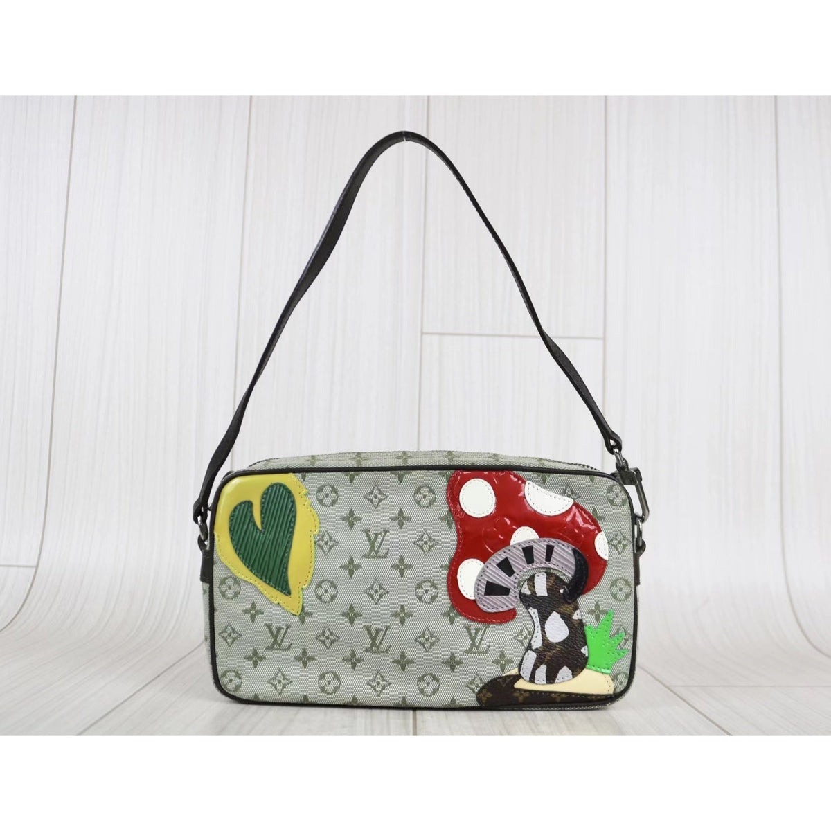 Rank A ｜ LV Monogram Denim Shoulder Bag｜041302
