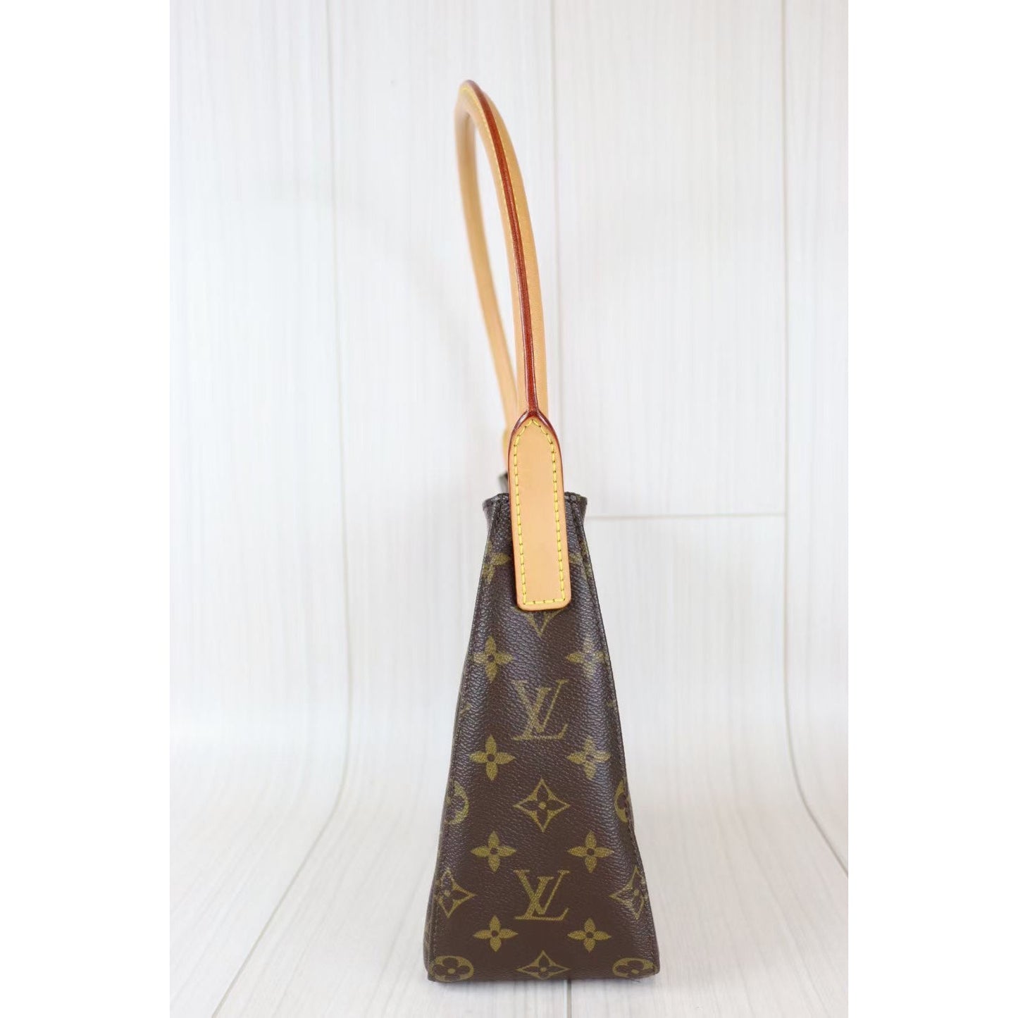 Rank A ｜ LV Monogram Looping MM Shoulder Bag ｜083008