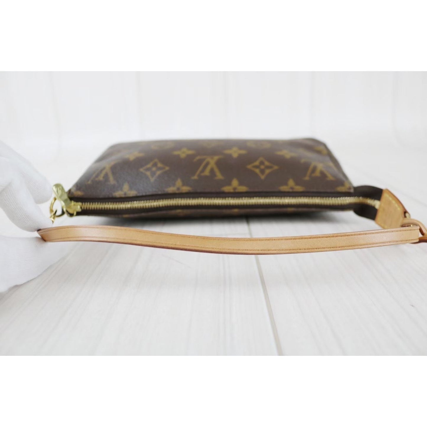 Rank A ｜ LV Monogram Pochette Accessoires ｜070504
