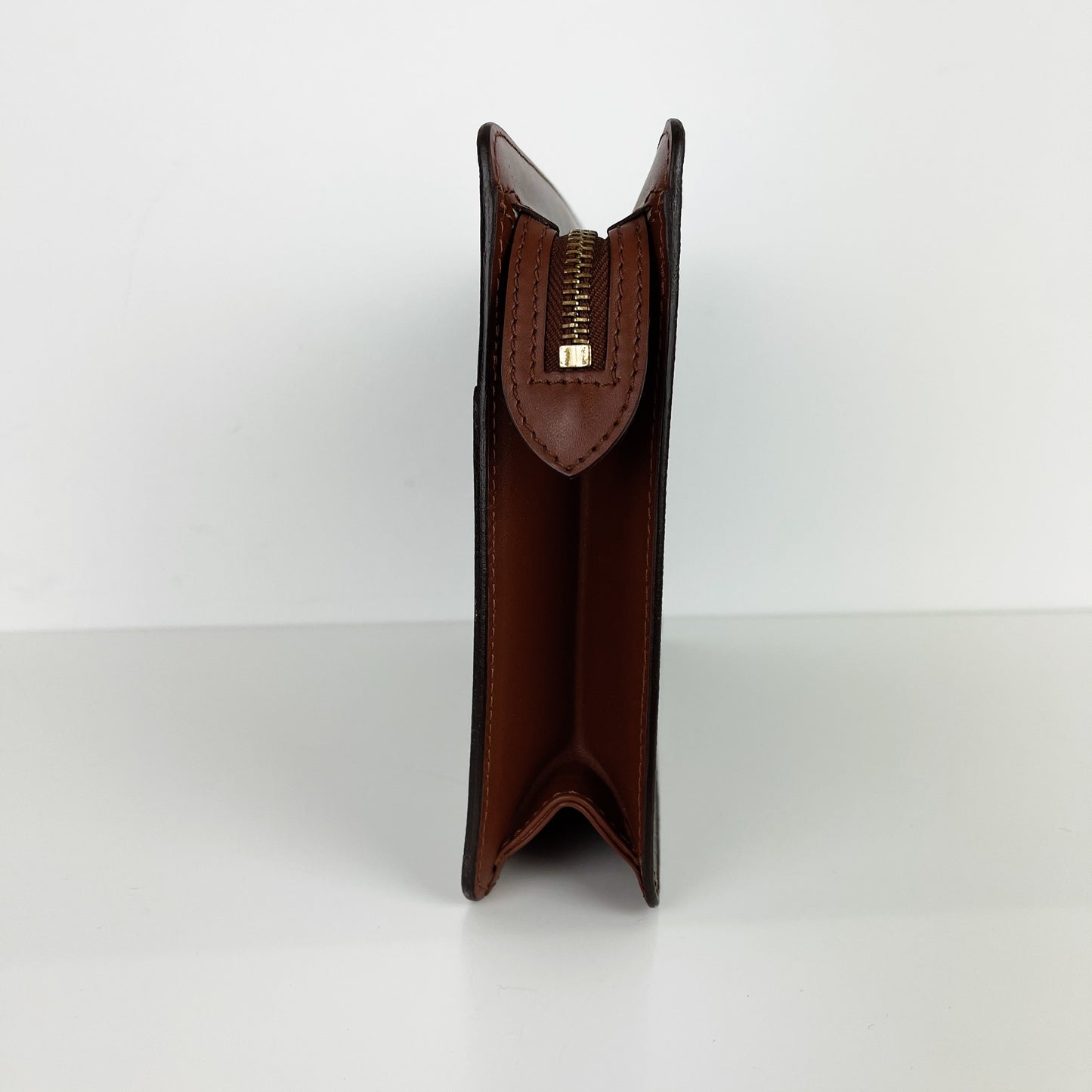 Louis-Vuitton Vintage Pochette Clutch Toiletry