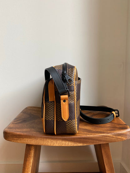 Louis Vuitton | Nigo Nil Messenger | N40359