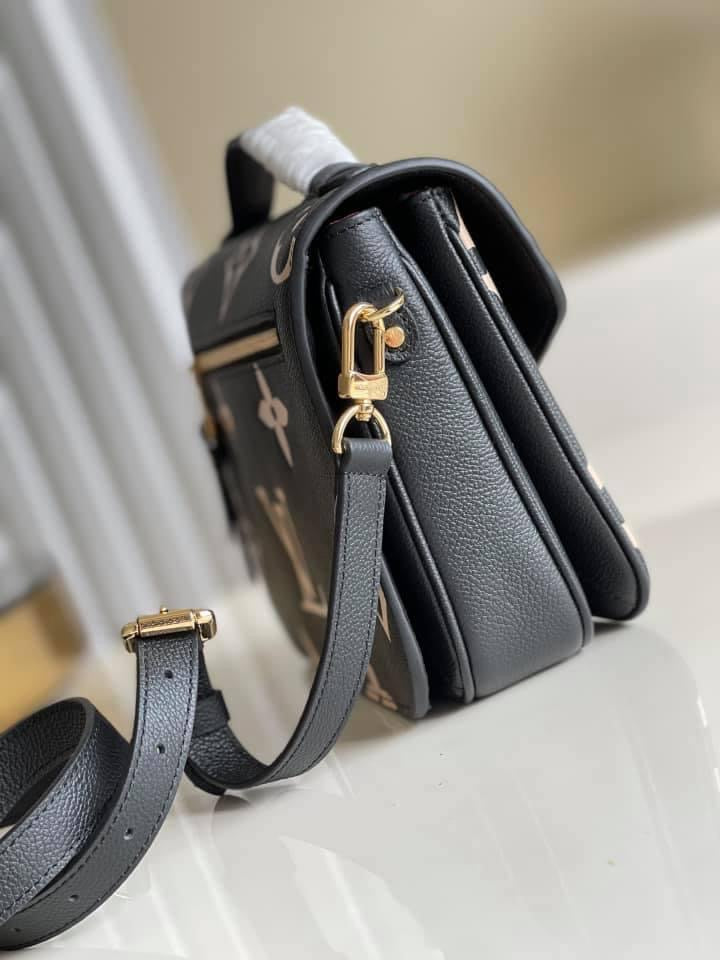 Louis Vuitton Pochette Metis Bag