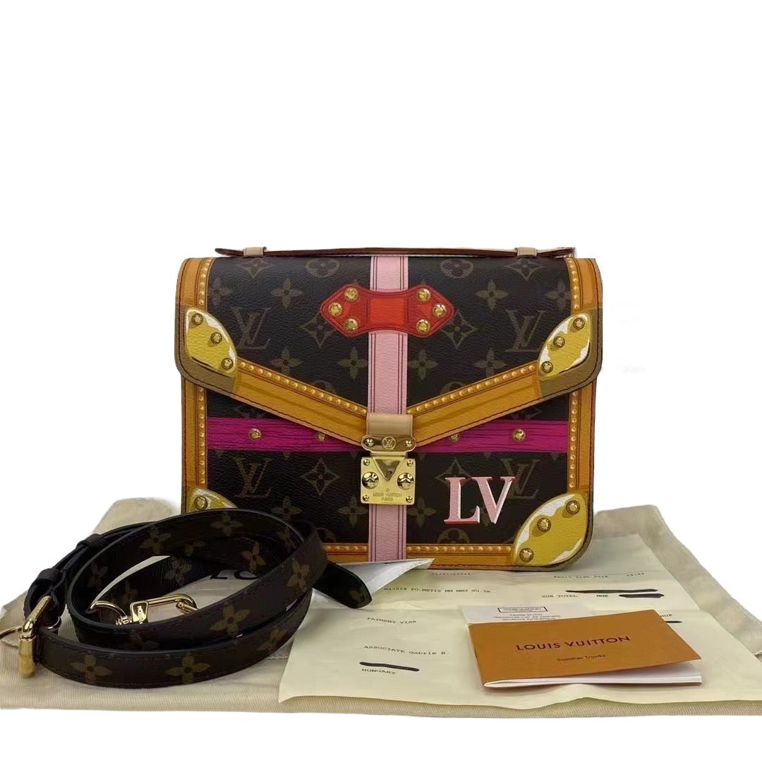 Louis-Vuitton Pochette Summer Trunks Metis GHW