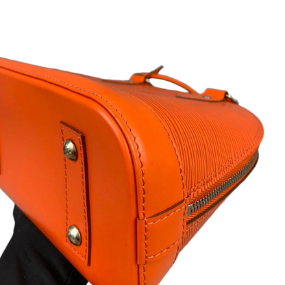 Louis-Vuitton Alma BB Epi Orange SHW