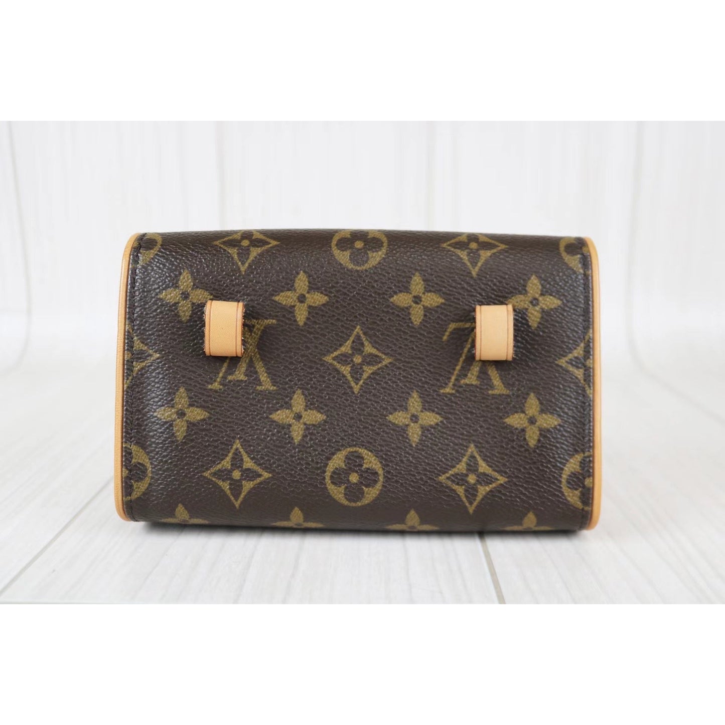 Rank A ｜ LV Monogram Pochette Florentine Waist Bag XS｜070806