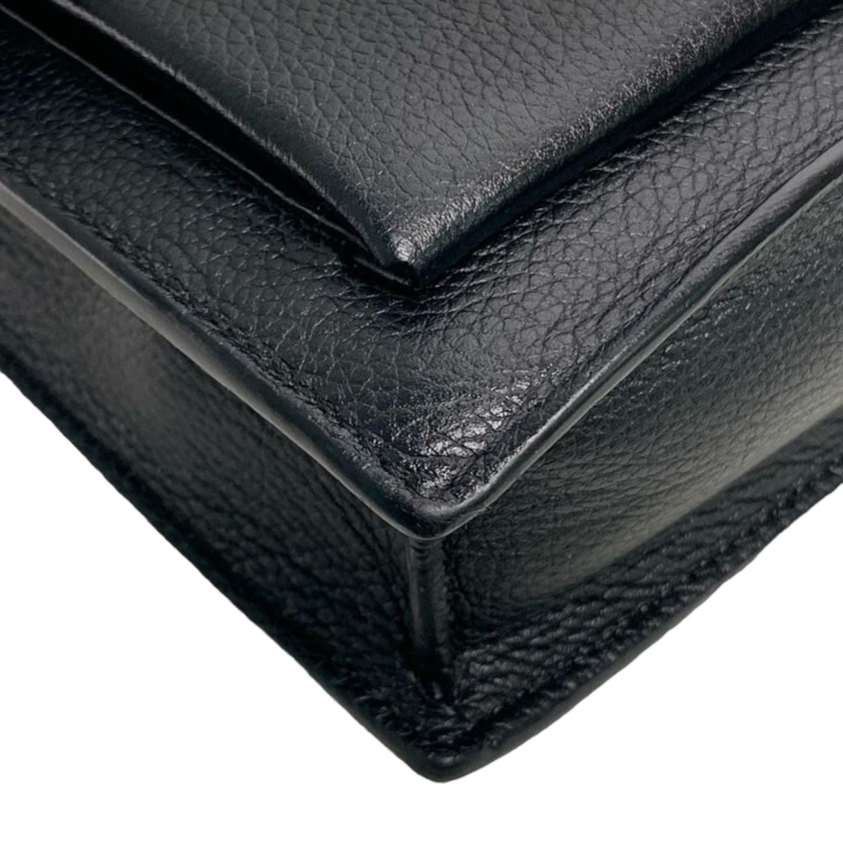 Louis-Vuitton Mylockme Chain Pochette Leather Black SHW