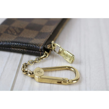 Rank AB ｜ LV Damier Pochette Cre｜060809