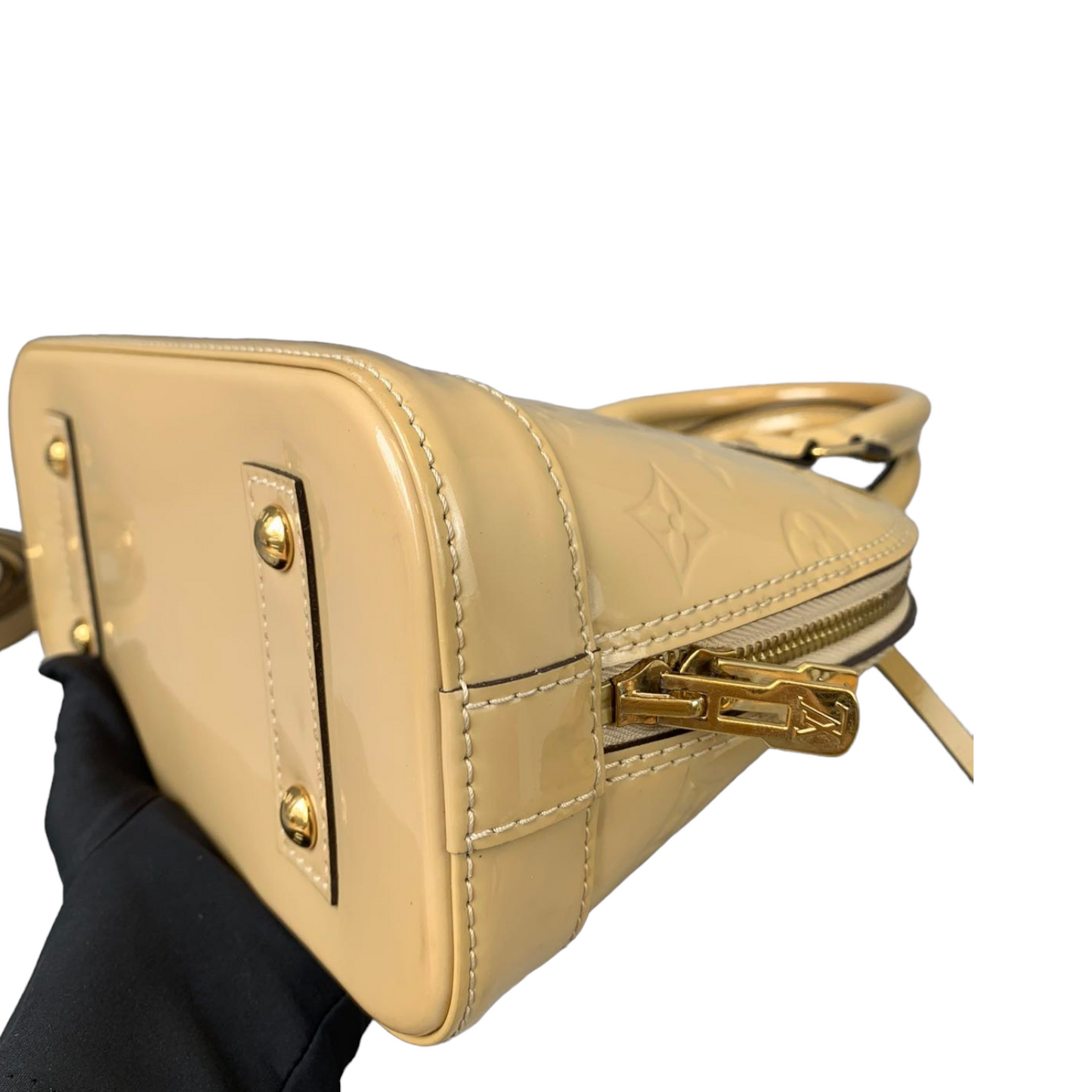 Louis-Vuitton Alma BB Vernis Beige GHW