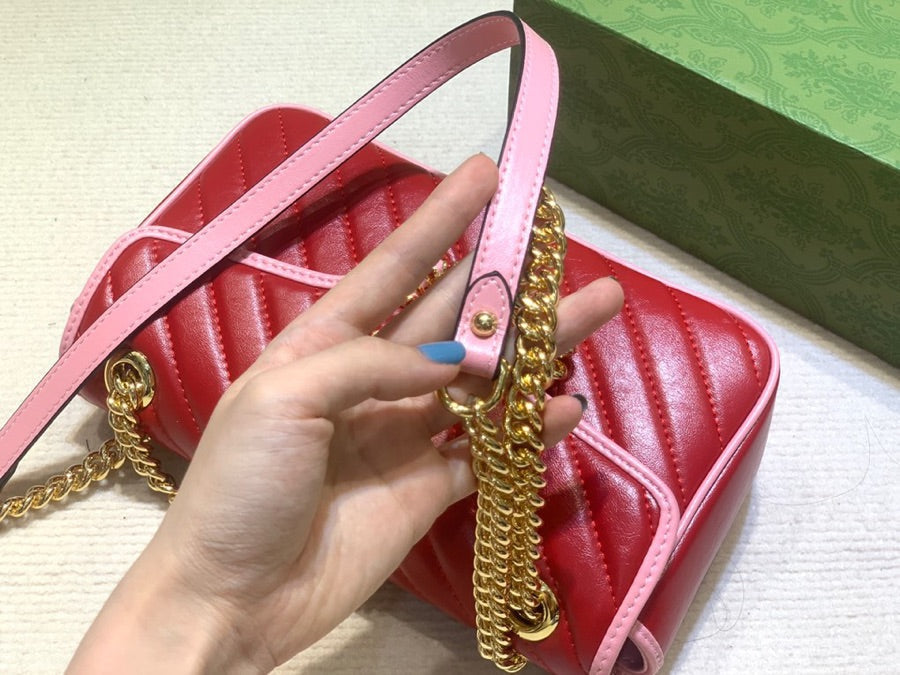 Gucci GG Marmont Small Shoulder Bag