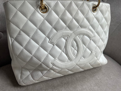 Chanel White Caviar Grand Shopper Tote (GST)