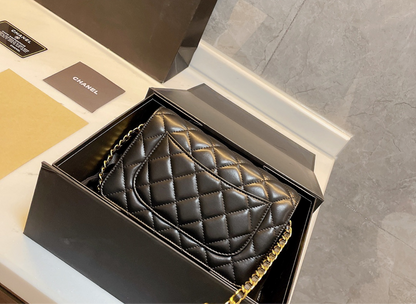 Leather Chanel Woman Handbag