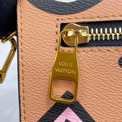 Louis Vuitton Pochette Metis Bag