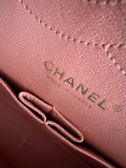 Chanel Classic Flap Jumbo