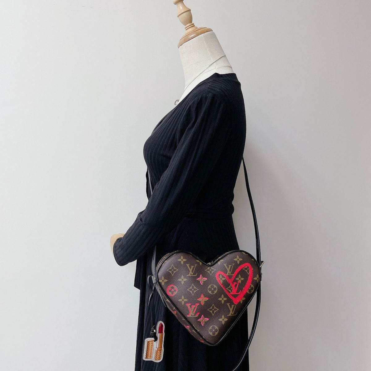 Louis-Vuitton Fall In Love Sac Coeur Monogram