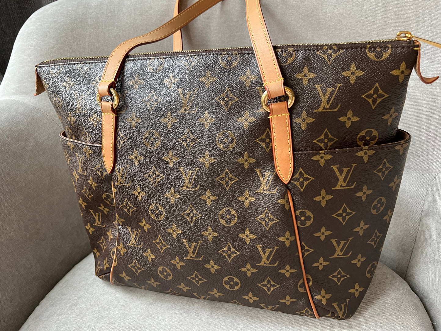 Louis Vuitton Totally MM Monogram