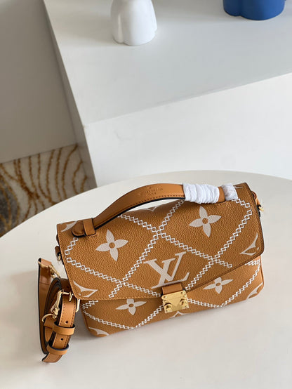 Louis Vuitton Pochette Metis Bag