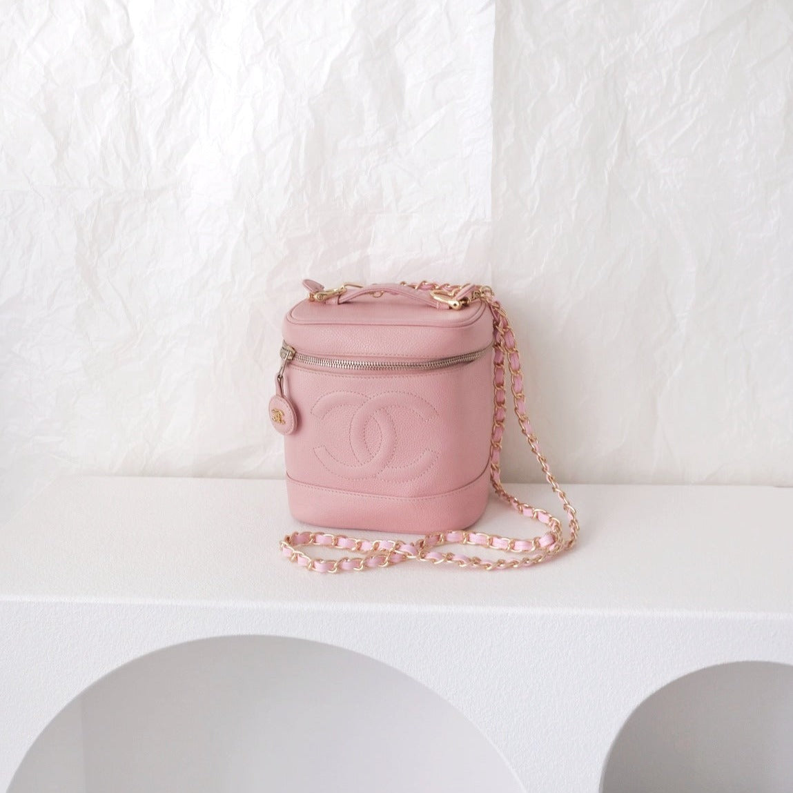 Chanel vintage coco caviar wash bag