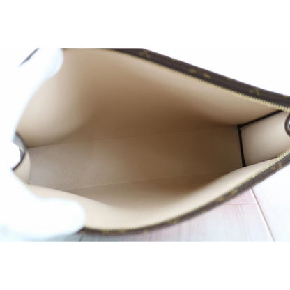 Rank A ｜ LV Monogram Pochette Toilette 28｜  041810