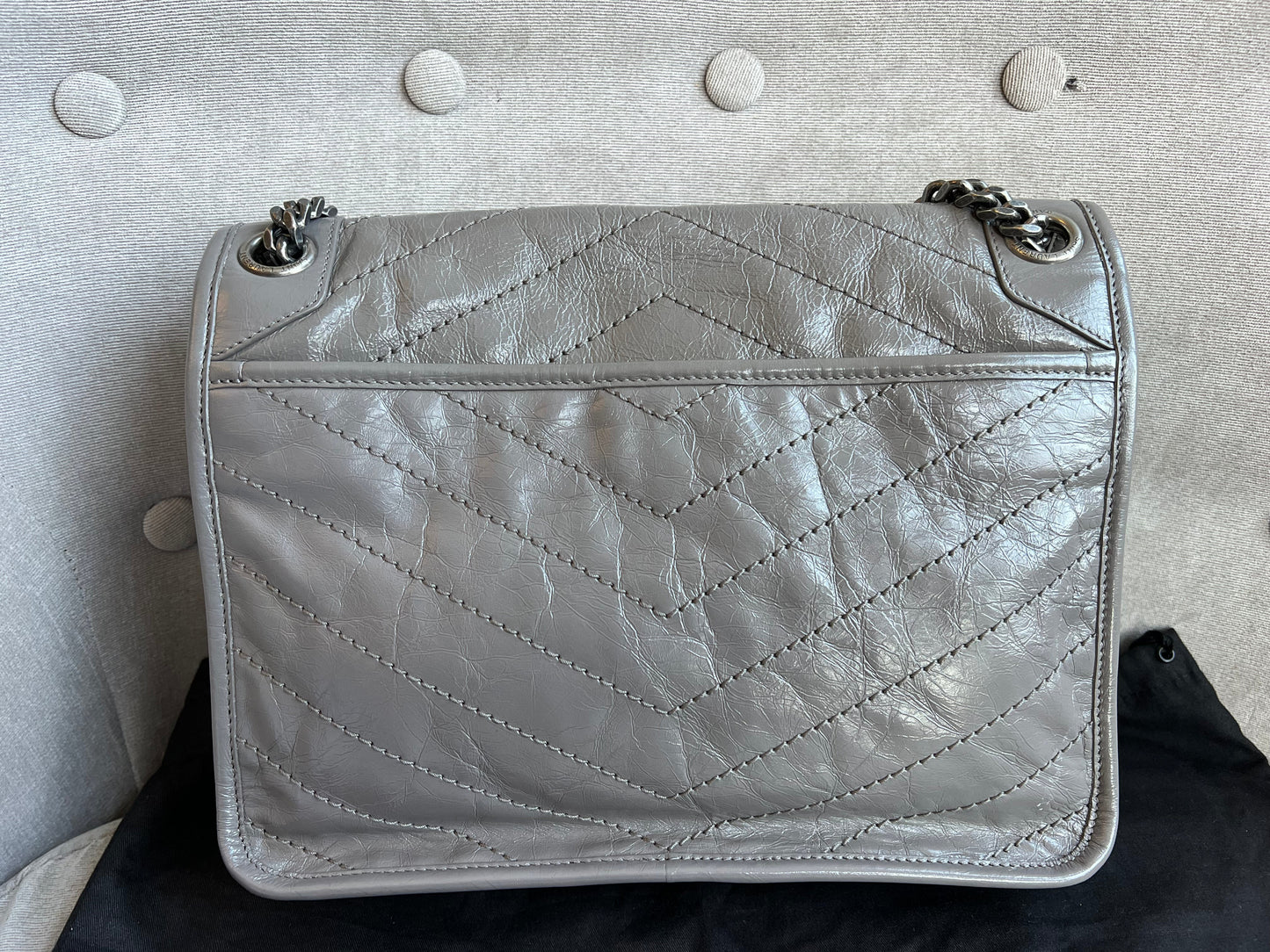 Yves Saint Laurent (YSL) Grey Medium Niki Chain Bag