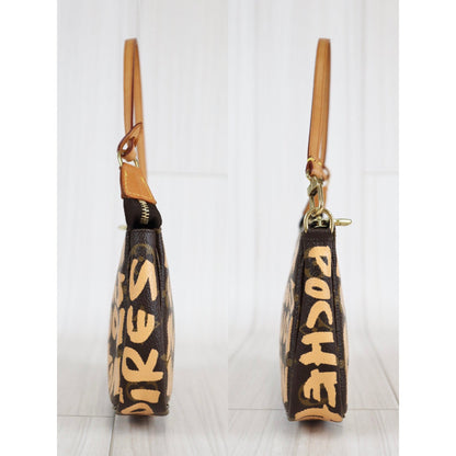 Rank A ｜ LV Monogram Doodle Pochette Accessoires ｜072004