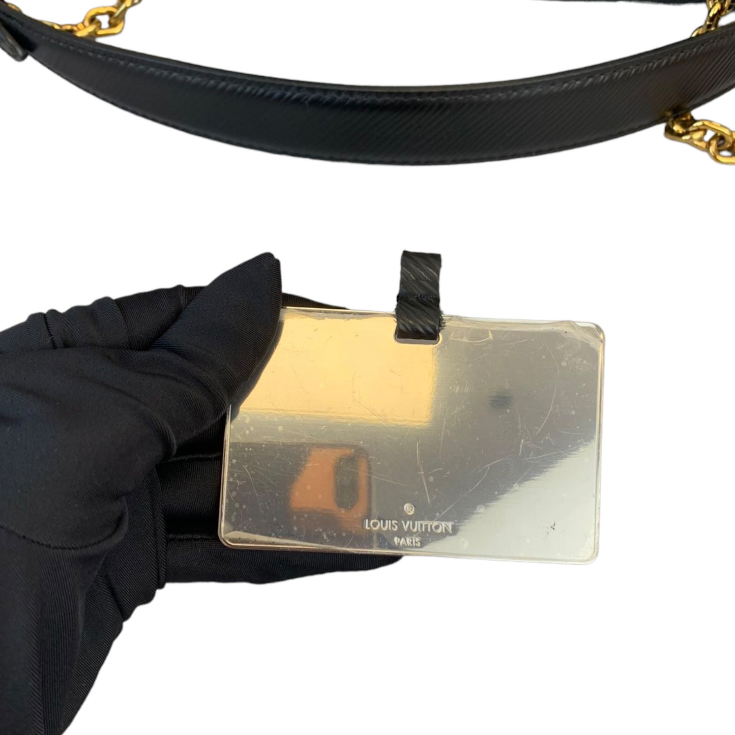 Louis-Vuitton Twist Lock Epi Leather MM Black GHW