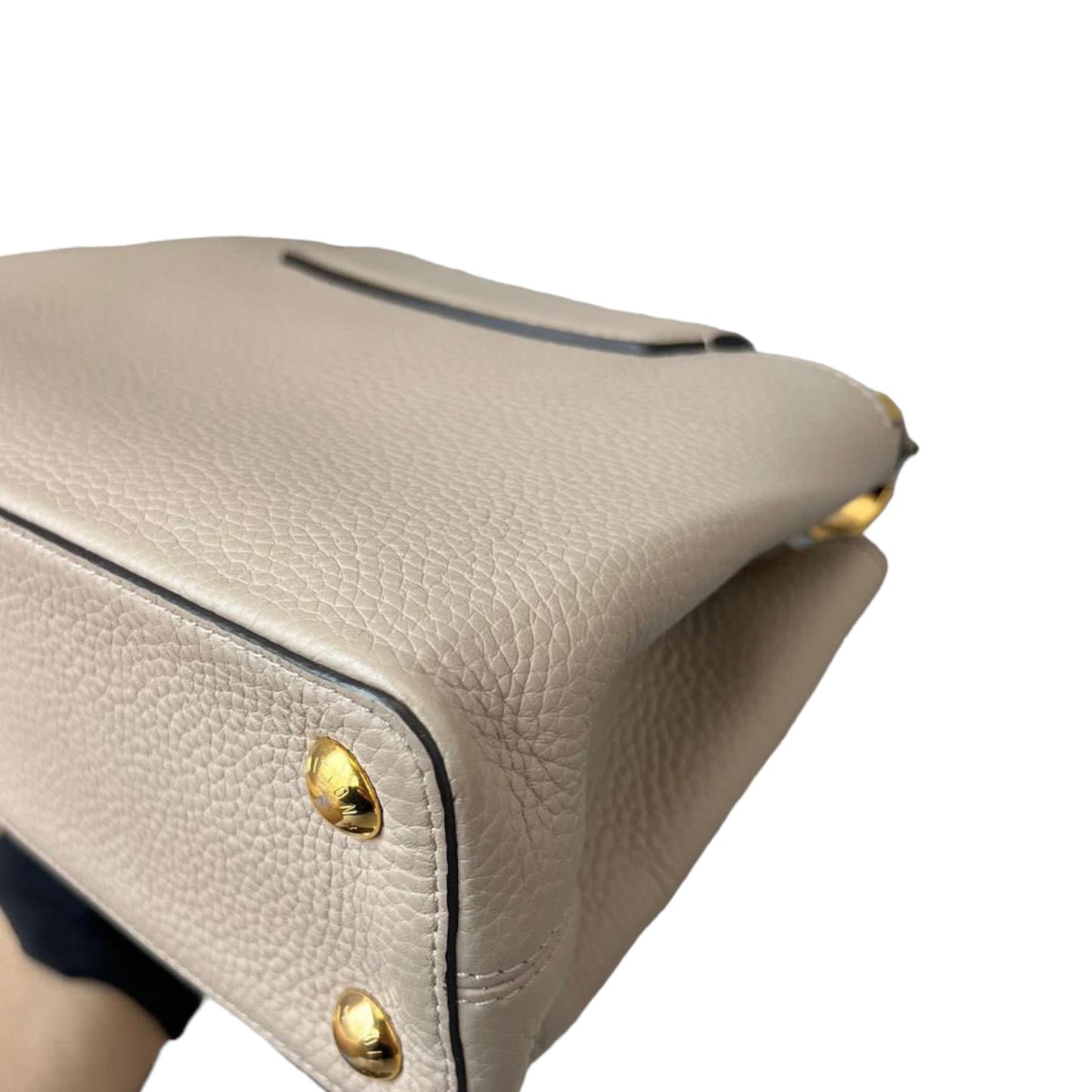Louis-Vuitton Capucines BB GHW