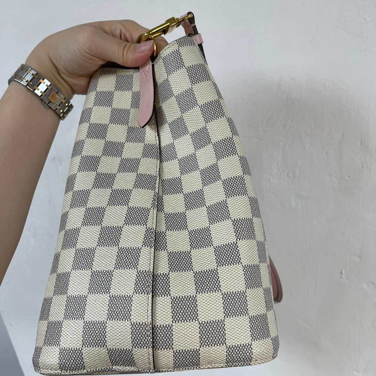 Louis-Vuitton NeoNoe MM Damier Azure Pink