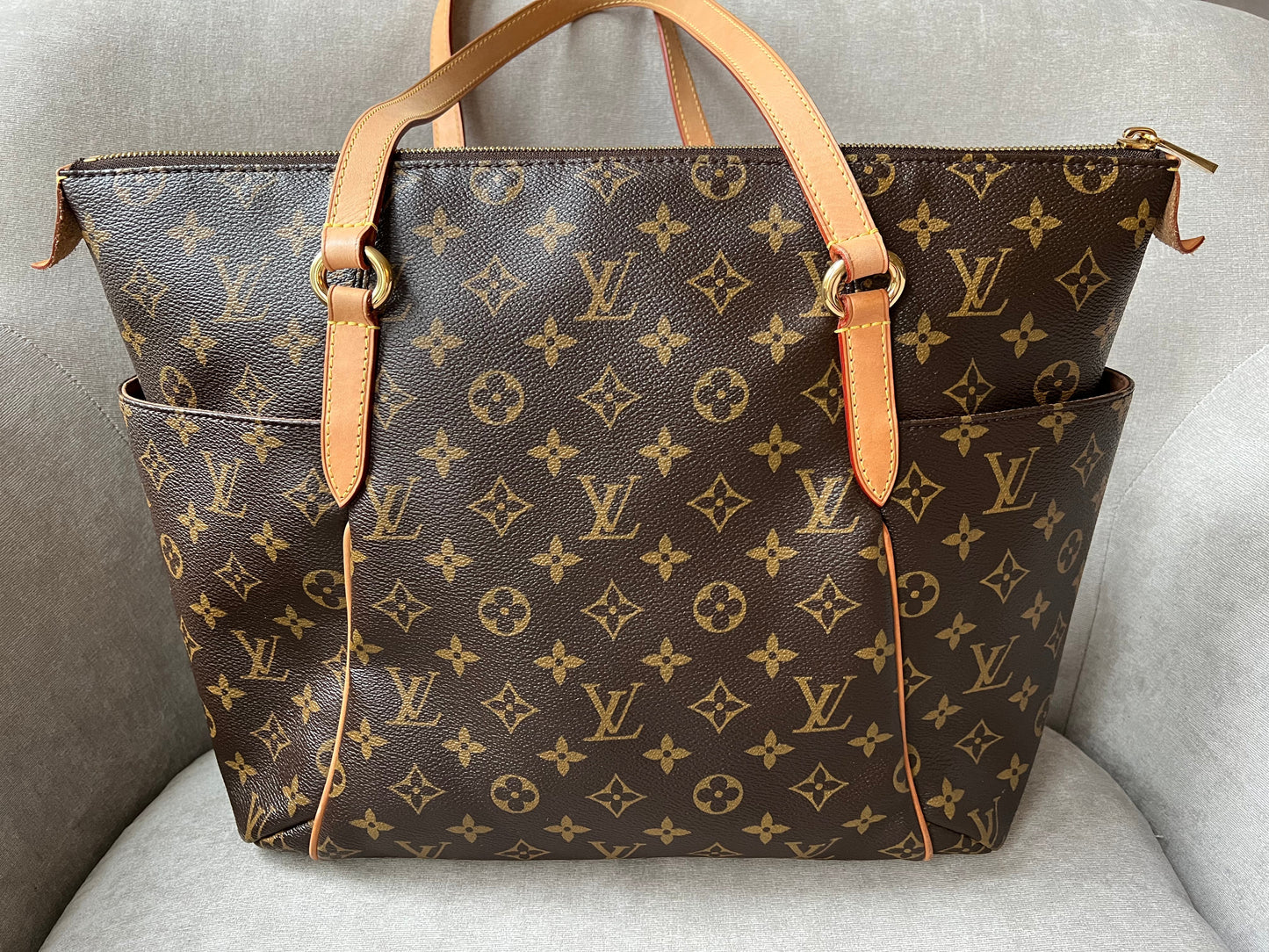 Louis Vuitton Totally MM Monogram