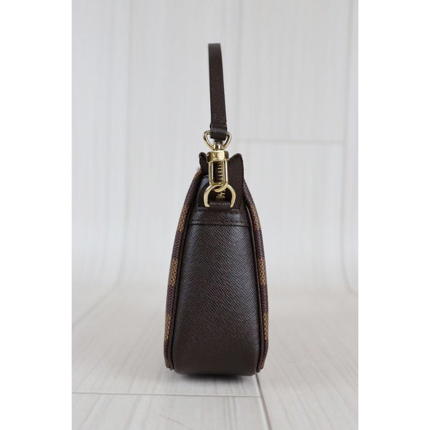Rank SA ｜ LV Damier Truth Make Up ｜073110