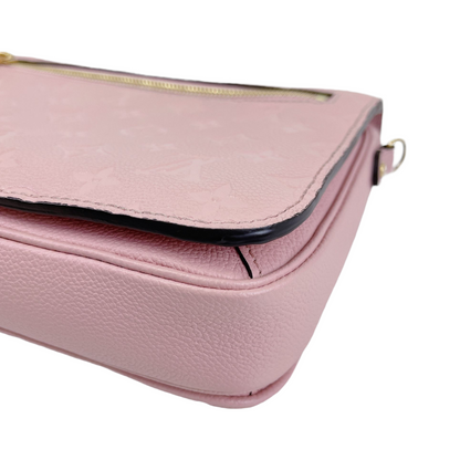 Louis-Vuitton Pochette Metis Empreinte Pink GHW