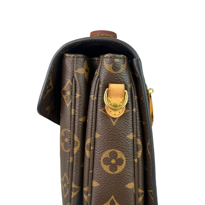 Louis-Vuitton Monogram Classic Pochette Métis GHW