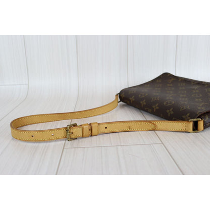 Rank A ｜ LV Monogram Musette Tango Shoulder Bag｜072020