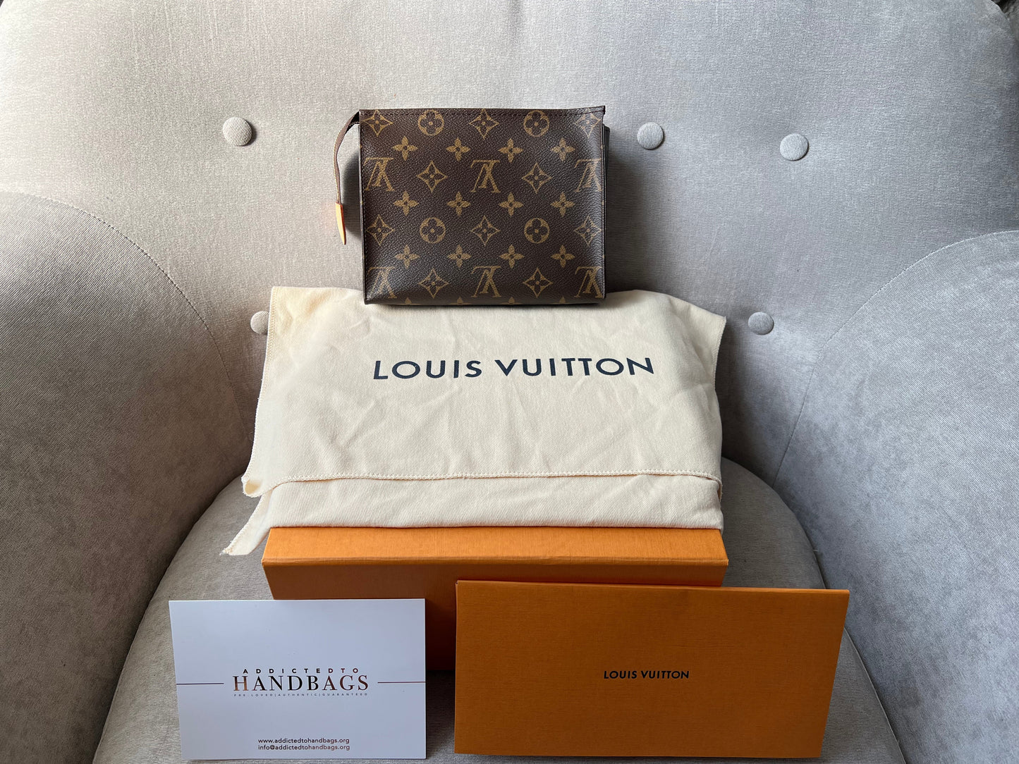 Louis Vuitton Toiletry Pouch 19 Monogram