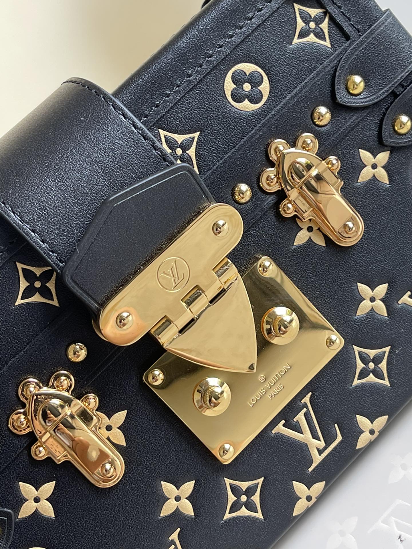 Louis Vuitton Petite Malle Bag