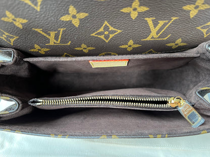 Louis Vuitton Pochette Metis East West Monogram (RRP £2,070)