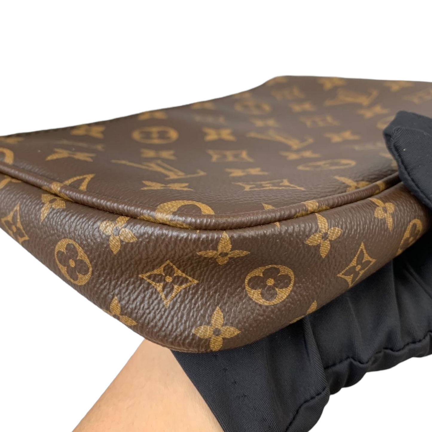 Louis-Vuitton Monogram Multi Pochette Accessoires Khaki GHW